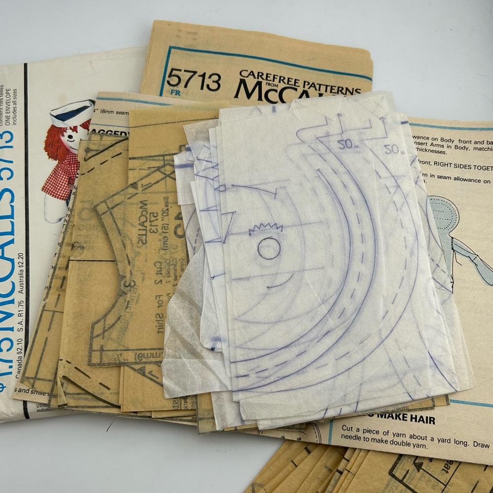 🪡 McCall’s Crafts Stuff Raggedy Rag Dolls Sewing Pattern 5713 - Picture 4 of 5
